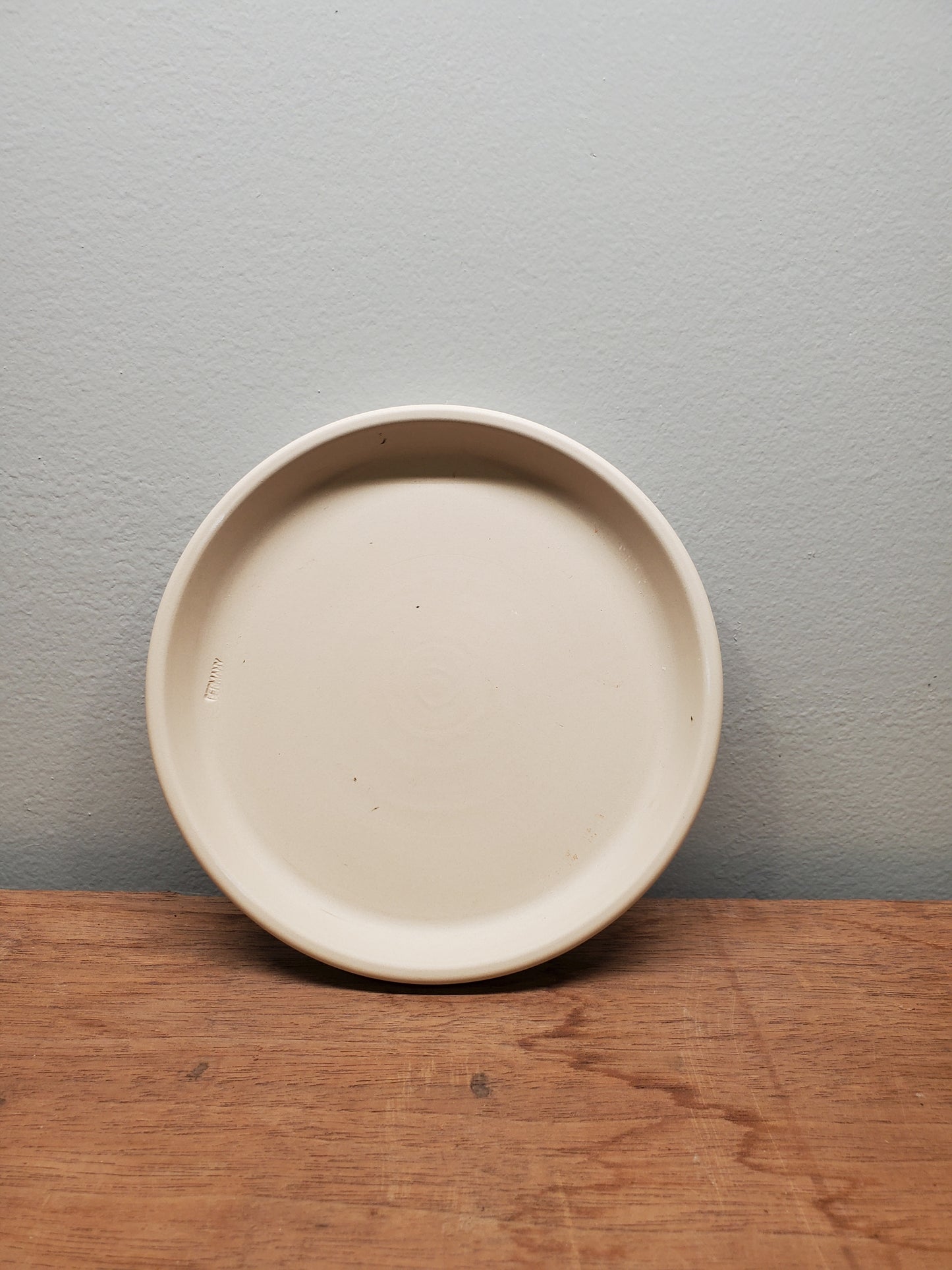 7" Waterproof Saucer